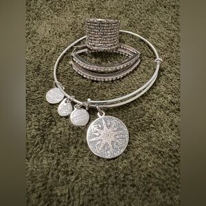 Sparkle Silver Jewelry Set